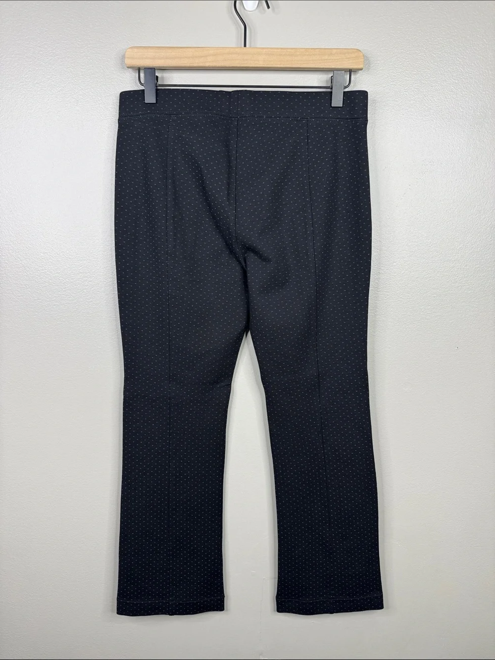 NYDJ Pull On Ankle Trouser Pants Pattern - Women's Size 4 Shaping Slim Black